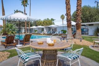 The Monkey Tree Hotel Buyout by AvantStay Entire Hotel Buyout! Funky Rooms with Modern Amenities! - Palm Springs - 4