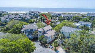 72 Pelican Bay AvantStay Community Pool Decks - Isle of Palms - 9