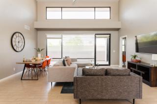 Ivory Buyout By AvantStay Two Home Buyout Near Old Town w Large Patio - Scottsdale - 9