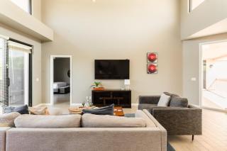 Ivory Buyout By AvantStay Two Home Buyout Near Old Town w Large Patio - Scottsdale - 6