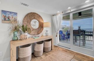 303 D Port O Call by AvantStay Oceanfront Penthouse - Isle of Palms - 3