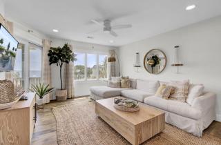 303 D Port O Call by AvantStay Oceanfront Penthouse - Isle of Palms - 2
