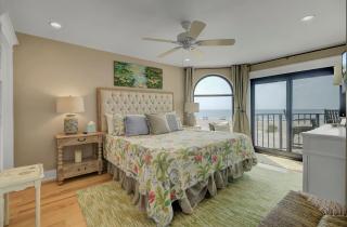 211 Seascape by AvantStay Oceanfront View Pool - 6