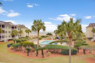202 D Port O Call by AvantStay Beach Condo - Isle of Palms - 0