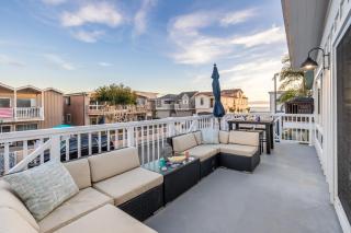 Ocean Breeze II by AvantStay Steps to the Beach - Newport Beach - 0