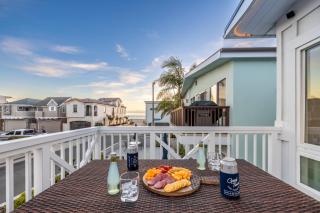 Ocean Breeze II by AvantStay Steps to the Beach - Newport Beach - 8