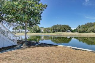 15 Lake Village by AvantStay Golf Course Lagoon Views - Isle of Palms - 4