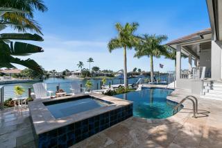 Marco Polo by AvantStay Waterfront 5BDR Pool Spa Fire Pit Walk to Beach - Marco Island - 4