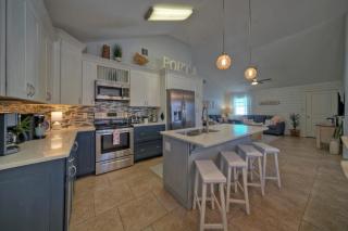 Peachy Palm by AvantStay Huge Private Pool - Port Aransas - 8