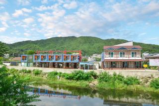 Samcheok Healingcamp Pension - Samcheok - 1