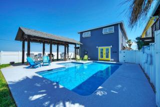 Boujee Pelican by AvantStay PoolGame RoomViews - Port Aransas - 9