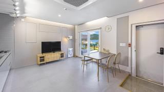 Namhae Andante Pension - 3