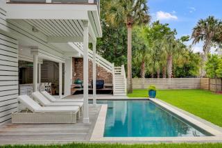 Be a Sullivans Local 1307 Cove Avenue by AvantStay Pool Outdoor Living - 9