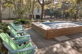 12 Abalone Alley by AvantStay Close to Beach w Pool BBQ - Isle of Palms - 5