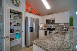 Near the Beach, Private Pool w Free Heat, Firepit Laid Back Lime by AvantStay - Port Aransas - 1