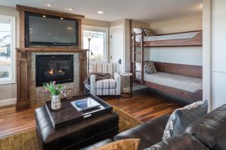 Blue Starfish by AvantStay Ocean Views Direct Cannon Beach Access - Cannon Beach - 1