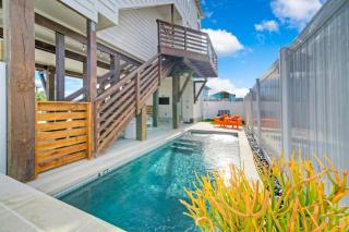 Seas The Bay by AvantStay In-Town Private Pool - Port Aransas - 0