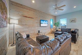 6BDR Balcony w Bay View Shared Pool Boat Dock Keeper Red by AvantStay - Padre Island - 4