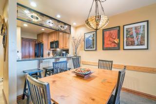 Etta Place Too 103 by AvantStay Close to Town The Slopes In Complex w Communal Pool Hot Tub - 8