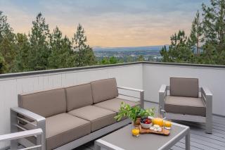 Big Sky by AvantStay Beautiful Mountain Home w Great Views - Bend - 5