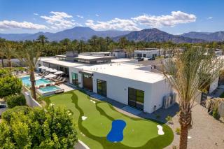 Polo Villas Bella 2 Homes Putting Green Bocce Ball Sleeps 32 - La Quinta - 8