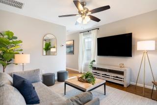 Silver Maple by AvantStay Modern Stylish Haven - Asheville - 7