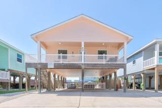 Salty Peach by AvantStay Private Pool New Decor - Port Aransas - 8