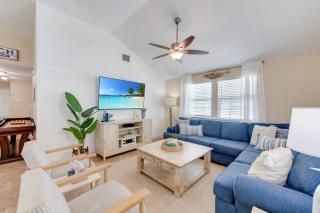 Salty Peach by AvantStay Private Pool New Decor - Port Aransas - 5