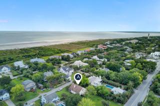 Ion by AvantStay Walk to Beach Dining Shopping Central Location Deck - Sullivans Island - 0