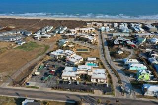 Stay Palm by AvantStay Boardwalk Pool - Port Aransas - 5