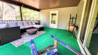 Double Diamond Lodge by AvantStay Group Escape w Firepit Patio Activities - Lake Harmony - 8