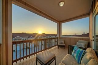 Tipsy Starfish by AvantStay Resort PoolBy Beach - Port Aransas - 6