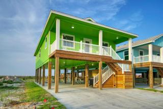 Priv Pool Covered Patio Lounge w Bar Sunset Views Green Gecko by AvantStay - Port Aransas - 4
