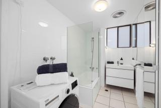 6 58 Pacific Drive - Beachfront modern apartment - Port Macquarie - 6