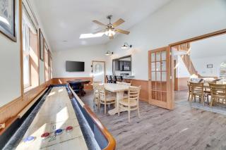 Sycamore Cove by AvantStay Hot Tub Game Rooms - Albrightsville - 4