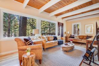 Homewood by AvantStay AMAZING FAMILY Cabin w Hot Tub Sauna - Tahoma Meadows - 5