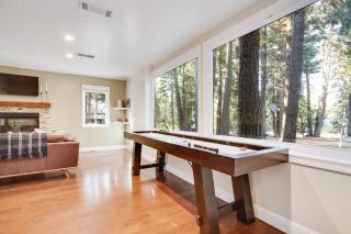 Homewood by AvantStay AMAZING FAMILY Cabin w Hot Tub Sauna - Tahoma Meadows - 6