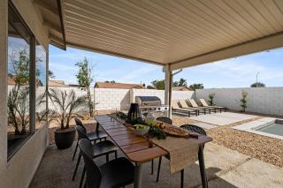 Montego by AvantStay Private Yard w Pool Hot Tub - Indio - 8