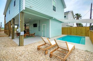 Casa Rita by AvantStay Snowbird Discounted Rates Private Pool Near Beach - Port Aransas - 0