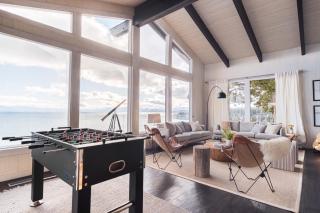 Lakeview by AvantStay Private Waterfront Cabin on Lake Tahoe w Hot Tub Views - Tahoe Vista - 1