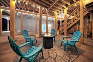 Private Pool Game Room Golf Cart Zone Boat Parking Beacharita by AvantStay - Port Aransas - 6