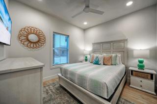 Free Heated Pool Golf Cart Zone Sea La Vie by AvantStay - Port Aransas - 1