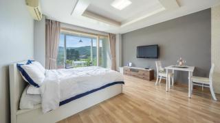 Gapyeong Yeonkkocchosu Pet Pension - Gapyeong - 1