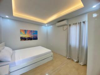 Christela Beach House - Pooc - 7