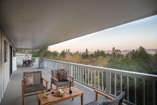 Vino Blanco by AvantStay Private Wine Country Home w Mtn Views Deck - Santa Rosa - 8