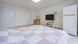 Sokcho World Pet-Friendly (Paid) Pension - Sokcho - 8