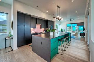 Modern Design 3 Mins to the Beach Boat Parking The Beach Box by AvantStay - Port Aransas - 7