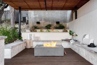 Barton by AvantStay Lake Views w Hot Tub Pool Ping Pong - Austin - 7