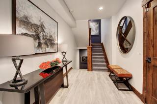 Main Street Escape by AvantStay Stunning Home right off Main Street w Hot Tub Large Deck - Park City - 5
