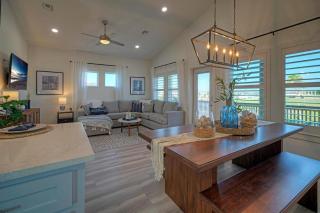 Alright Alright Alright by AvantStay Pool - Port Aransas - 5